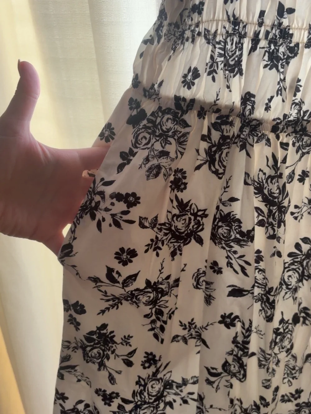 Francesca's Black & Cream Floral Smocked Dress